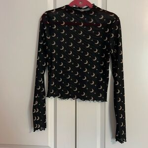 Moon print mesh top